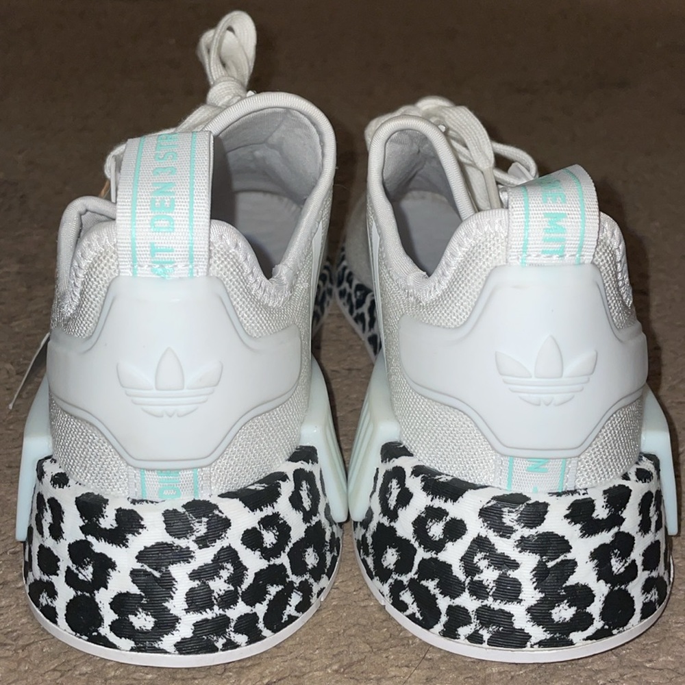 Adidas Originals NMD_R1 Boost white leopard women’s athletic shoes - Picture 6 of 10